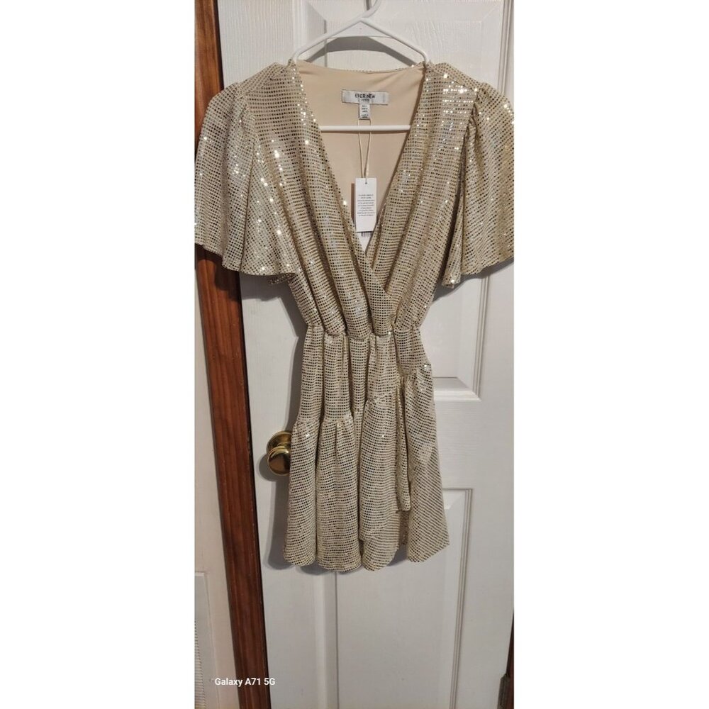 Ever New Melbourne Amina Petite Metallic Mini Dress Gold Size0Petite Party Dress